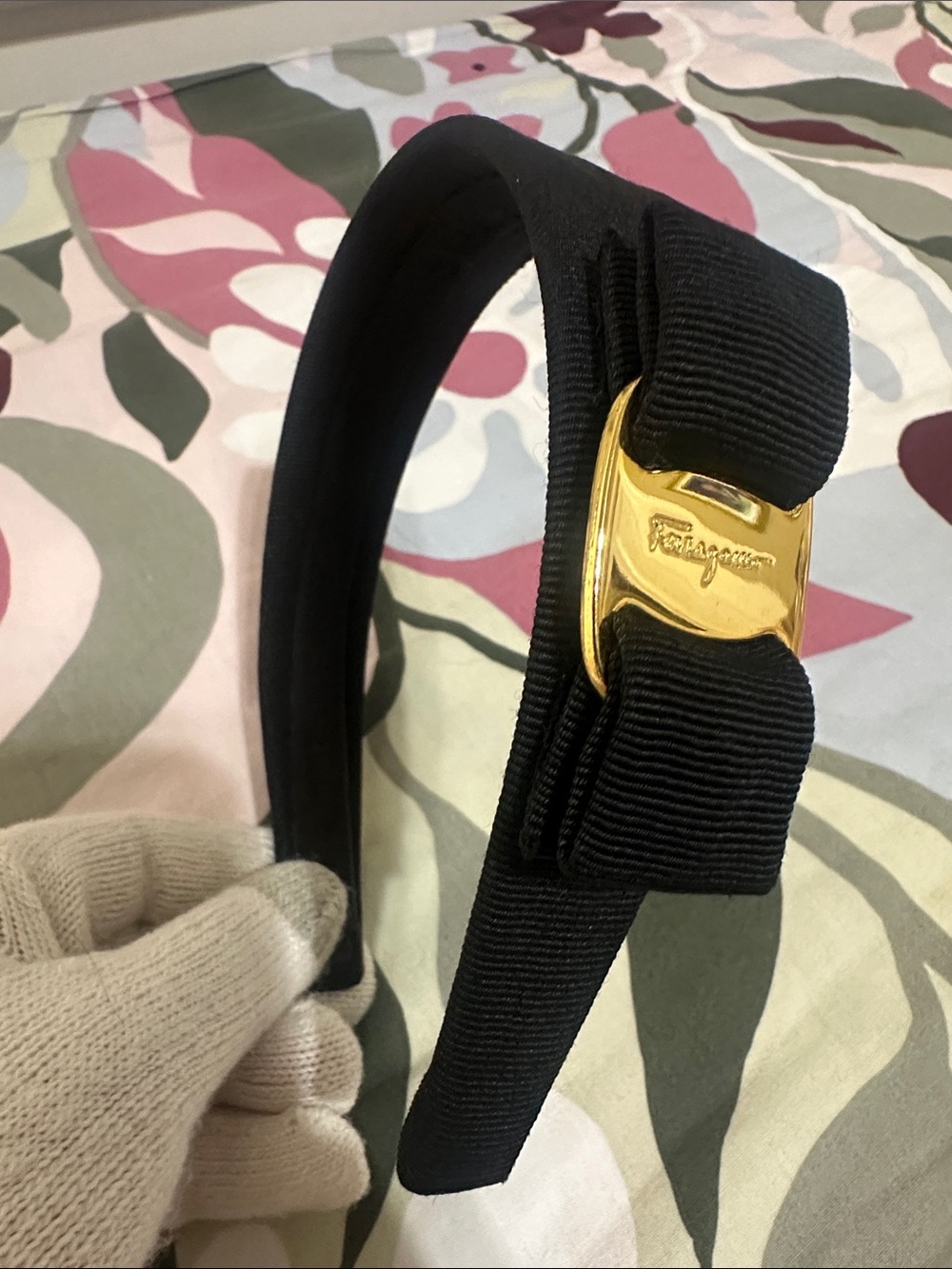 Salvatore Ferragamo Black Grosgrain Bow Headband with Gold Plaque